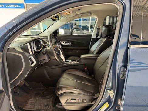 Used 2017 Chevrolet Equinox Premier w/ Enhanced Convenience Package FWD image 7