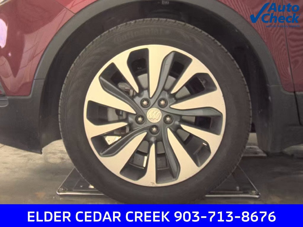 Used 2022 Buick Encore Preferred w/ Safety Package FWD image 4