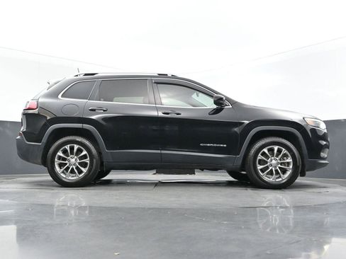Used 2019 Jeep Cherokee Latitude Plus image 48