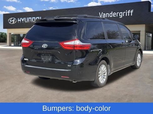 Used 2015 Toyota Sienna XLE image 12
