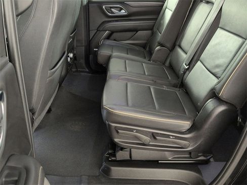 Certified 2024 GMC Yukon XL SLT image 23