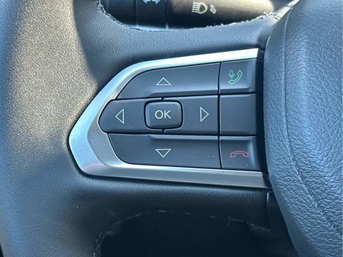 New 2025 Jeep Compass Latitude w/ Convenience Group image 34