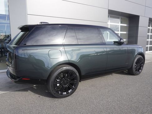 New 2026 Land Rover Range Rover Long Wheelbase SE AWD/4WD image 4