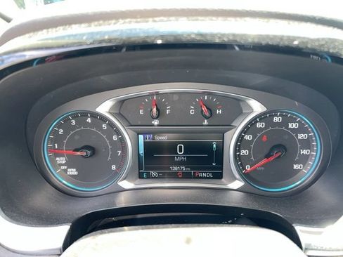 Used 2018 Chevrolet Traverse LT AWD/4WD image 10