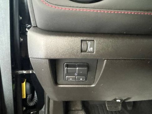 Used 2024 Chevrolet Colorado Z71 w/ LPO, Dark Essentials Package AWD/4WD image 14