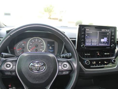 Used 2021 Toyota Corolla SE FWD image 27