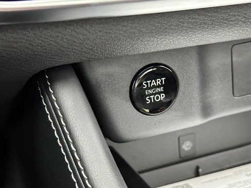 New 2026 Nissan Rogue Platinum w/ Platinum Premium Package image 23