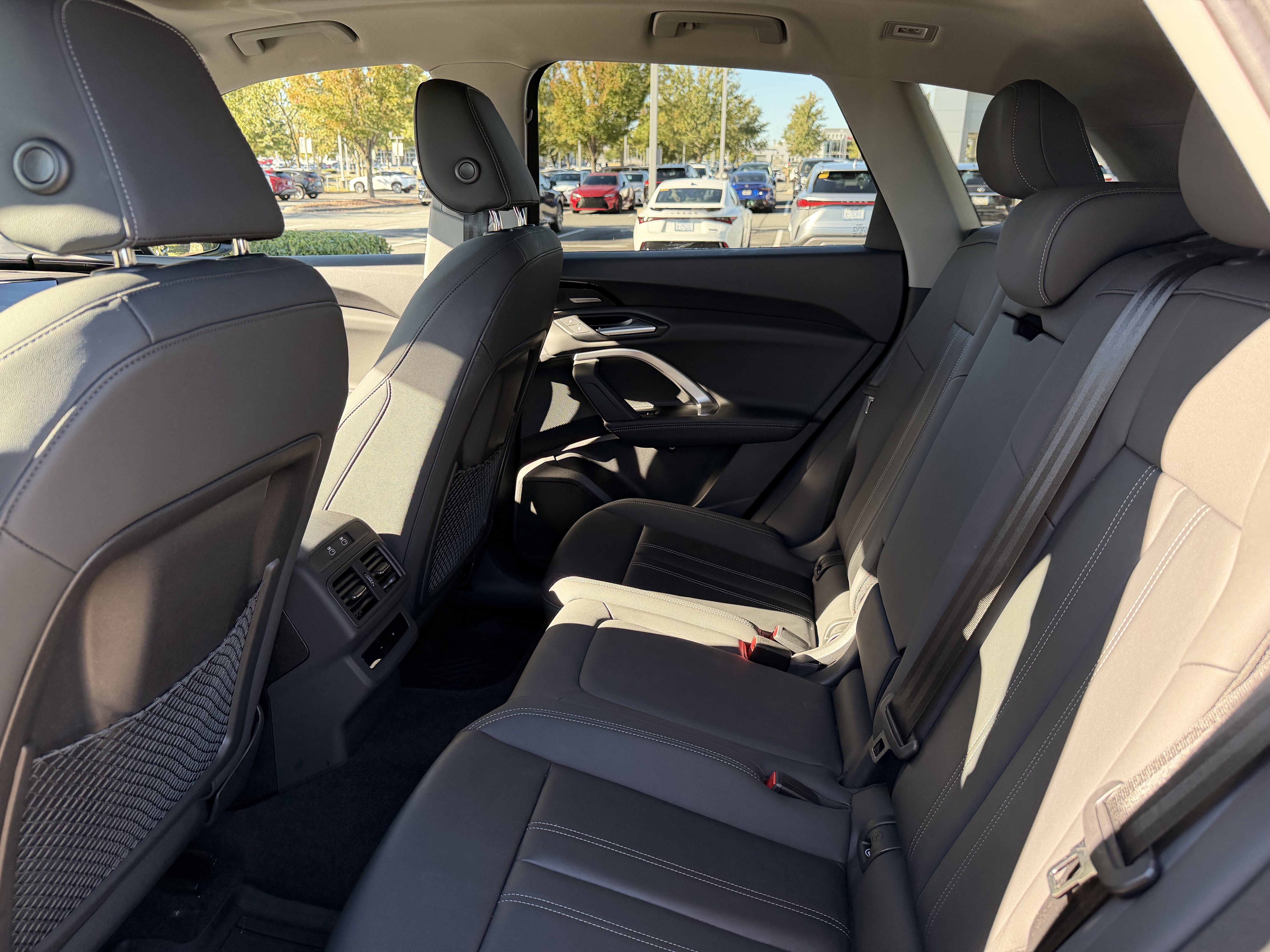 Certified 2025 Audi Q5 Premium Plus w/ Premium Plus AWD/4WD image 18
