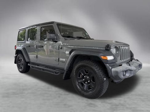 Used 2019 Jeep Wrangler Unlimited Sport S AWD/4WD image 2
