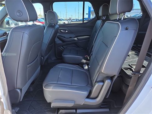 Used 2023 Chevrolet Traverse Premier w/ Redline Edition image 11