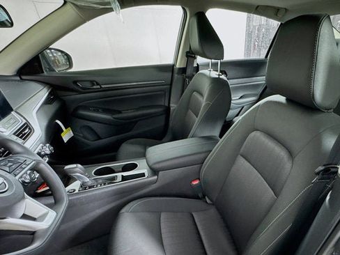 New 2026 Nissan Altima 2.5 SV w/ SV Special Edition Package FWD image 18