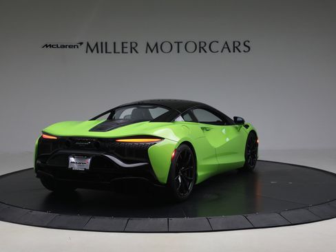Used 2023 McLaren Artura image 7