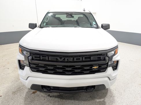 Used 2024 Chevrolet Silverado 1500 Custom image 8
