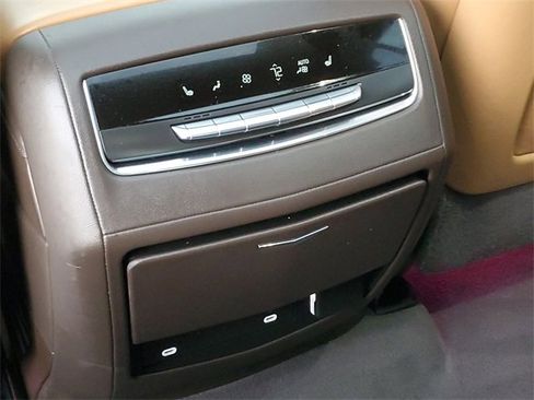 Used 2022 Cadillac Escalade Sport w/ LPO, Floor Liner Package image 30