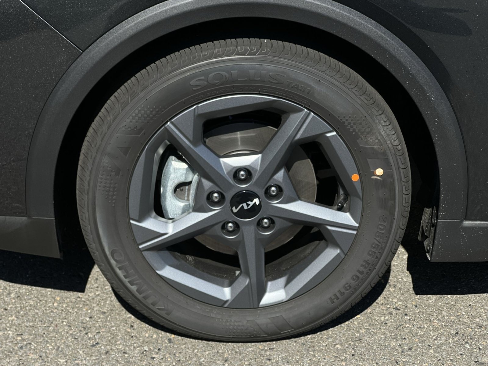 New 2026 Kia K4 FWD image 17
