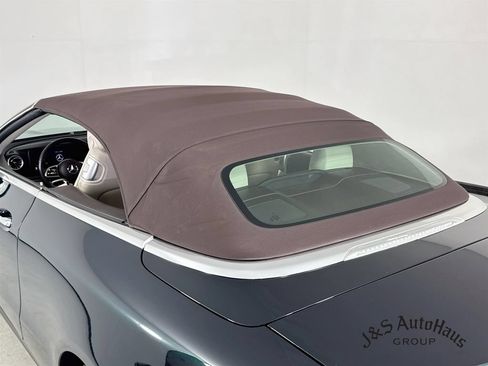 Used 2020 Mercedes-Benz E 450 4MATIC Cabriolet image 16