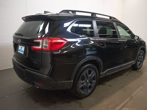 Used 2023 Subaru Ascent Onyx Edition AWD/4WD image 4