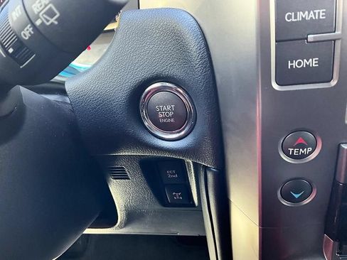 Used 2020 Lexus GX 460 Premium w/ Premium Package AWD/4WD image 18
