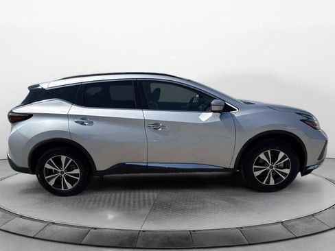Used 2024 Nissan Murano SV image 2