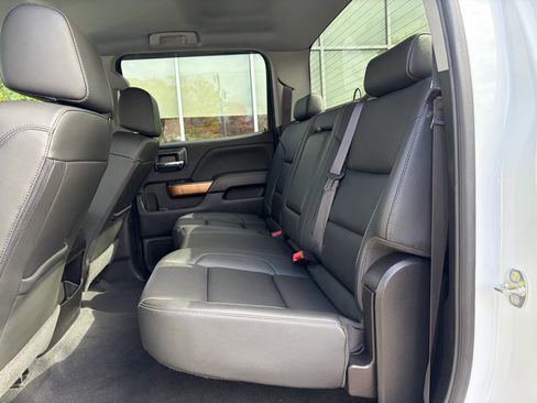 Used 2019 Chevrolet Silverado 2500 LTZ w/ Duramax Plus Package image 44