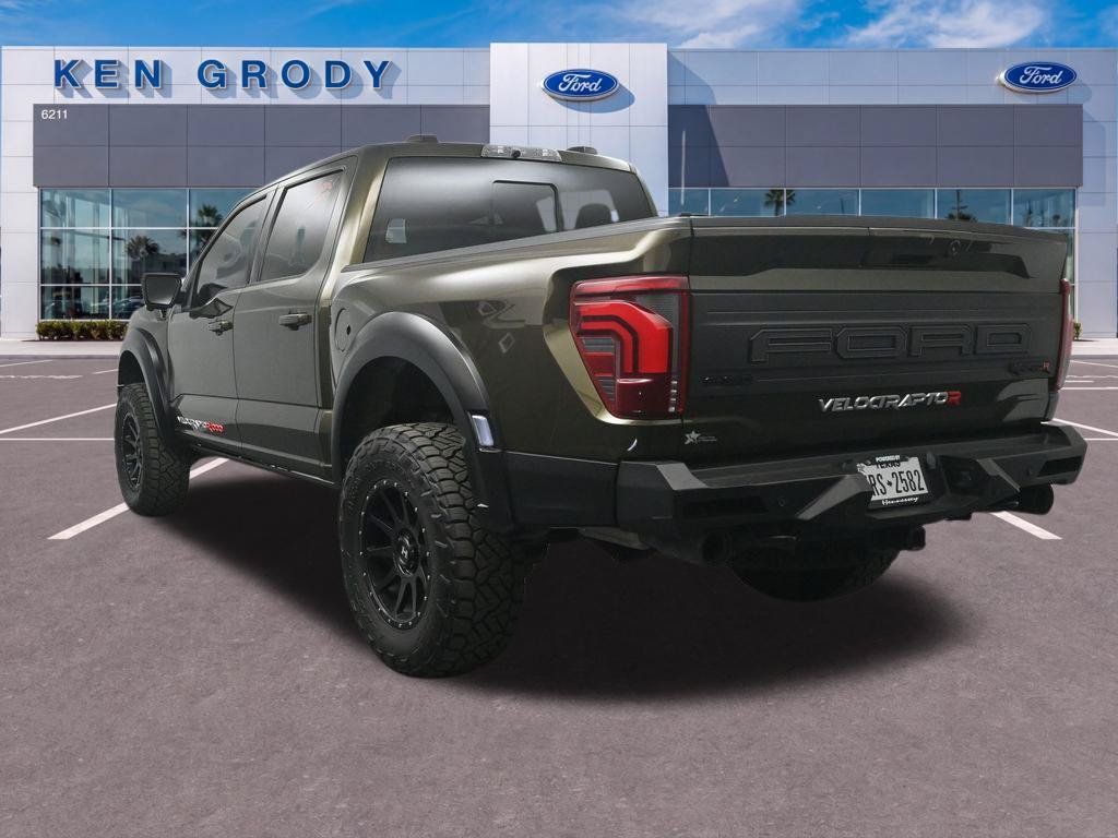 Used 2025 Ford F150 Raptor w/ Equipment Group 803A Raptor R AWD/4WD image 8