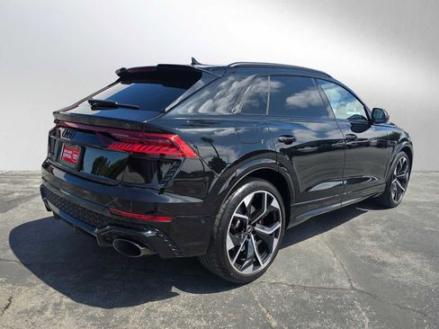 Used 2024 Audi RS Q8 AWD/4WD image 3