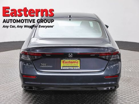 Used 2025 Honda Accord LX image 6