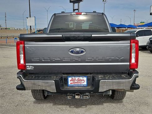 Used 2025 Ford F250 XLT w/ FX4 Off-Road Package image 6