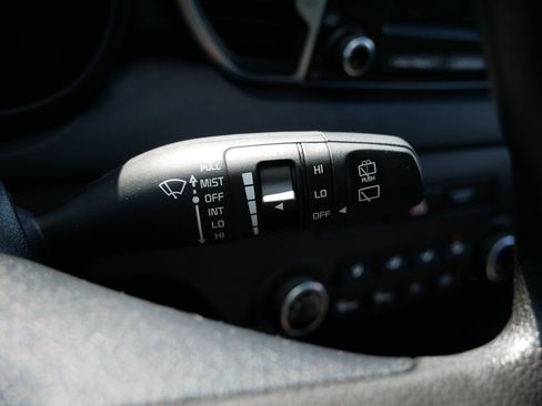 Used 2018 Kia Sportage LX image 29