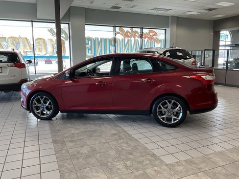 Used 2013 Ford Focus SE image 4