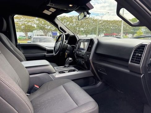 Used 2020 Ford F150 XLT w/ Equipment Group 302A Luxury image 15