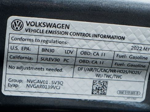 Used 2022 Volkswagen Jetta SE image 12