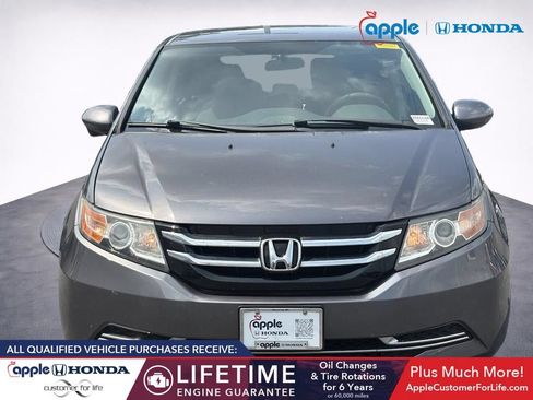 Used 2016 Honda Odyssey SE image 2