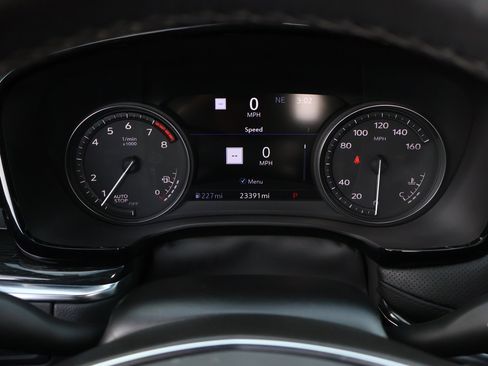 Used 2021 Cadillac XT5 Premium Luxury image 18