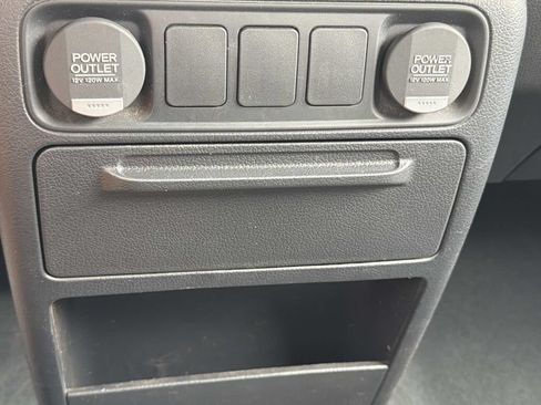 Used 2014 Honda Ridgeline Sport image 22
