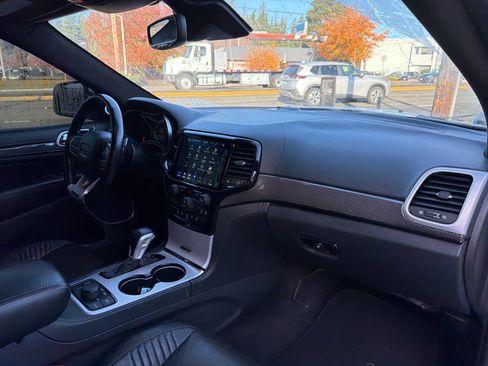 Used 2019 Jeep Grand Cherokee Trackhawk image 23
