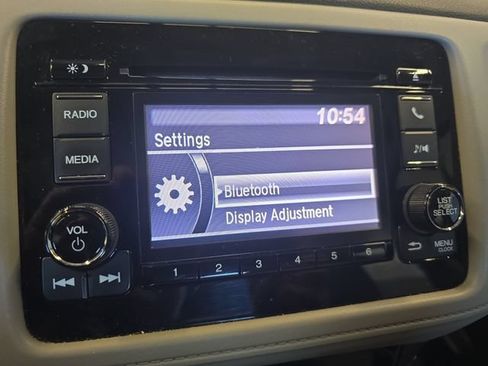 Used 2019 Honda HR-V LX image 23