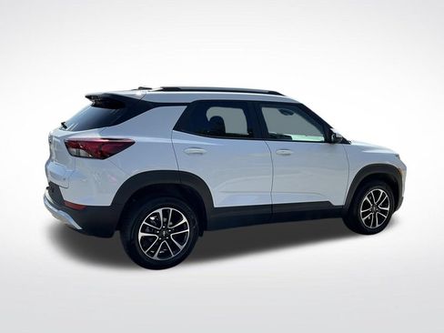 Used 2025 Chevrolet TrailBlazer LT AWD/4WD image 10