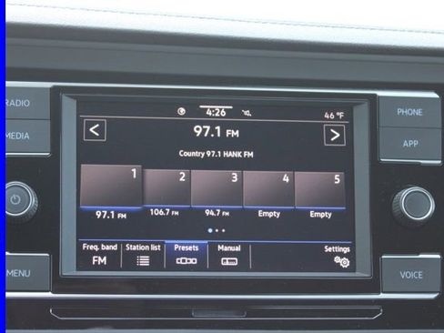 Used 2024 Volkswagen Jetta Sport FWD image 30