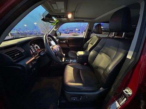 Used 2022 Toyota 4Runner TRD Off-Road Premium w/ Moonroof Package image 13