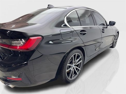 Used 2020 BMW 330i Sedan w/ Convenience Package image 13