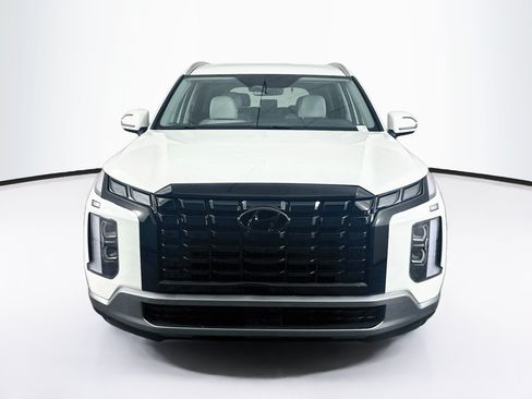 Used 2025 Hyundai Palisade SEL FWD image 2