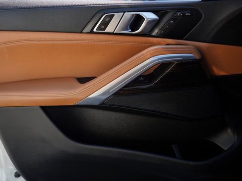 Used 2023 BMW X6 xDrive40i image 34