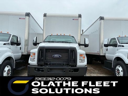 New 2026 Ford F750 2WD Regular Cab Super Duty image 5