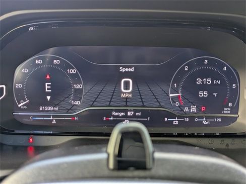 Used 2024 GMC Yukon Denali w/ Advanced Technology Package image 32