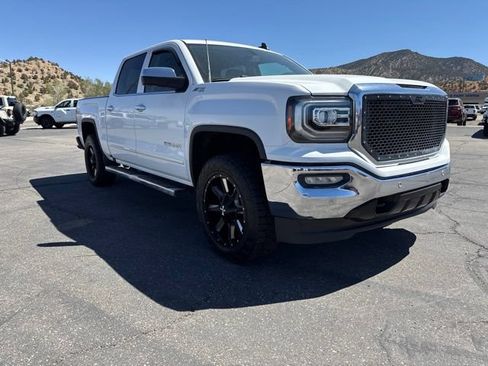 Used 2016 GMC Sierra 1500 SLT w/ SLT Premium Package AWD/4WD image 12