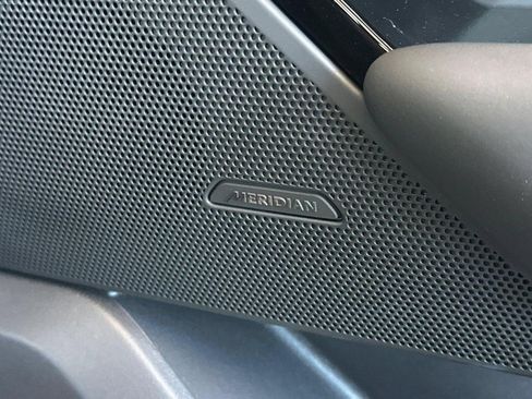 Certified 2026 Land Rover Range Rover Velar S AWD/4WD image 31