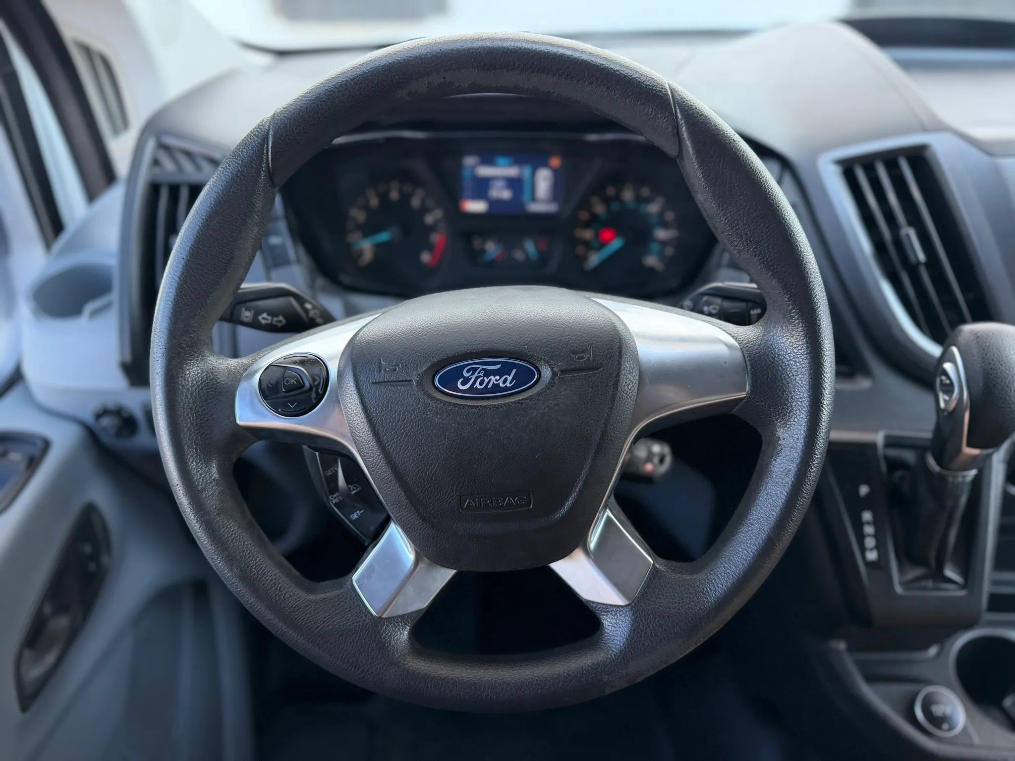 Used 2019 Ford Transit 150 130 Low Roof RWD image 20