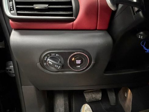 Used 2022 Maserati Levante GT image 49