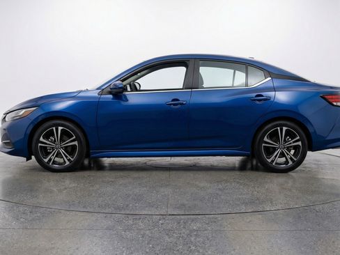 Used 2025 Nissan Sentra SV FWD image 5